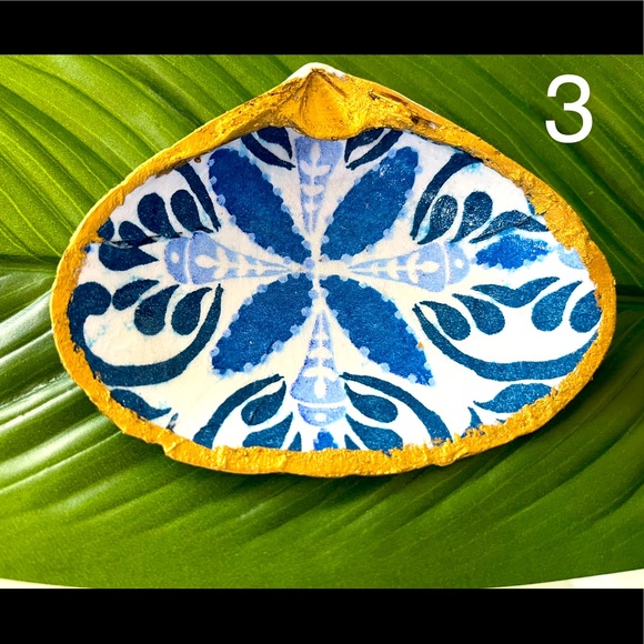 Handmade Decorative Shells - Picture 10 of 14